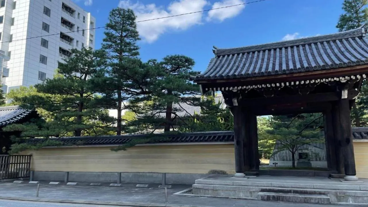 Toyoko Inn Hakata Ekimae Gion Fukuoka  Otel Fukuoka (Fukuoka)