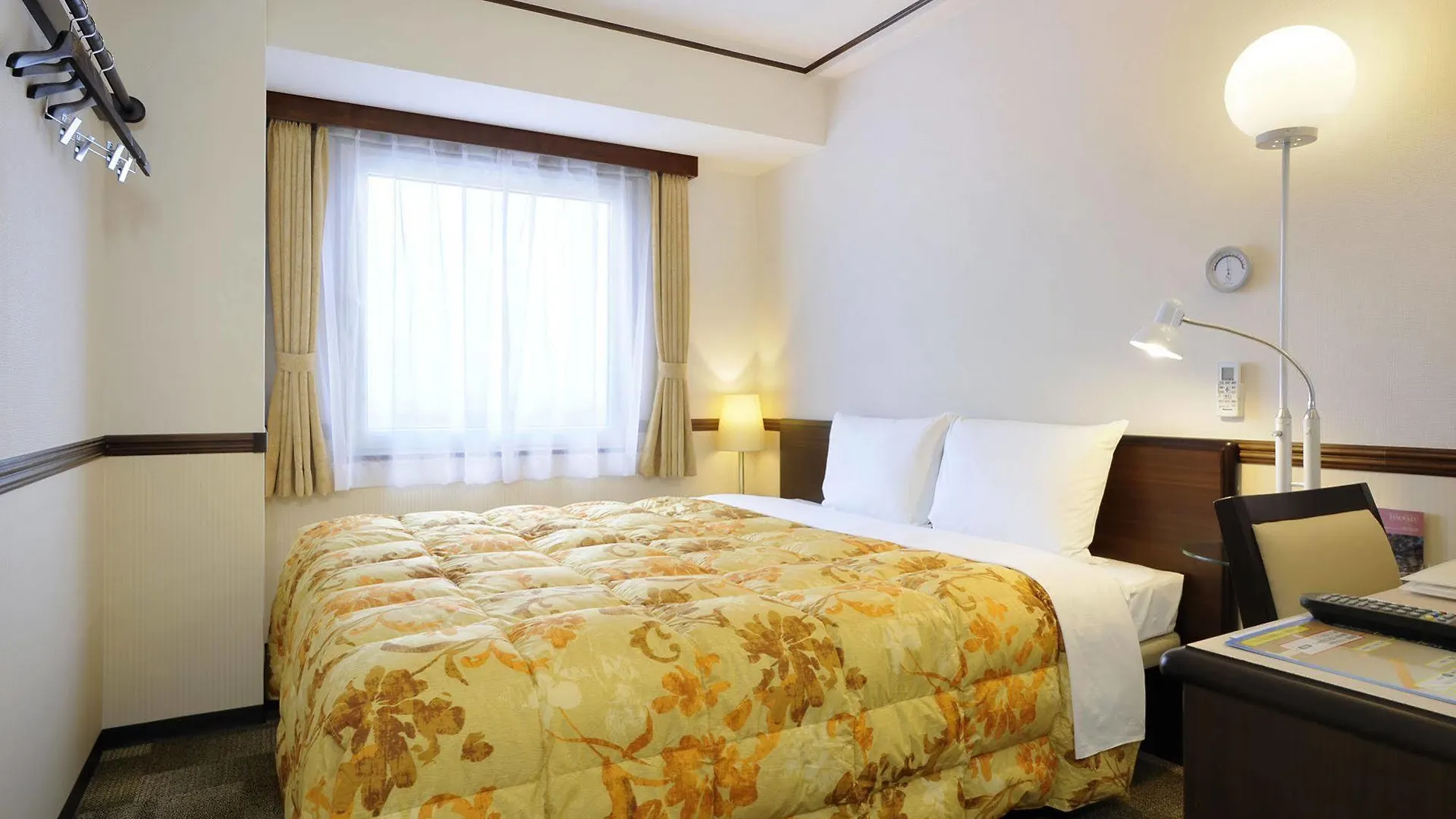 Toyoko Inn Hakata Ekimae Gion Fukuoka  Japonya
